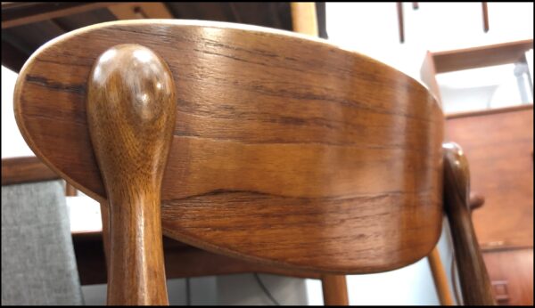 PARKER 107 SPADE BACK (Set of 4 Chairs) - Image 3