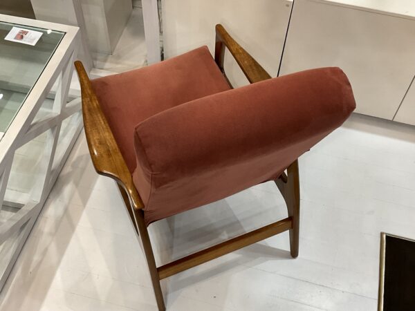 DON REX TV/Chair (One Available) - Image 4