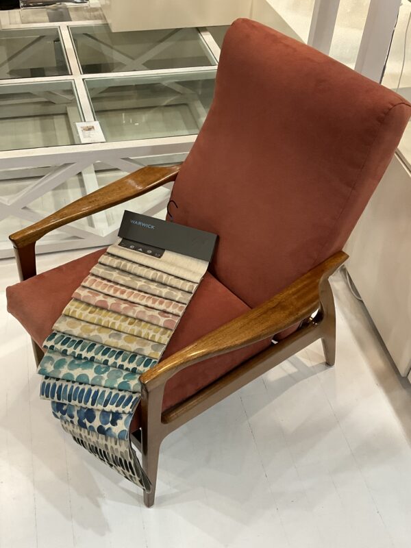 DON REX TV/Chair (One Available) - Image 5