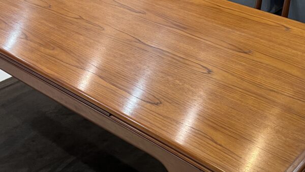 Johannes Andersen Extendable Table - Image 3