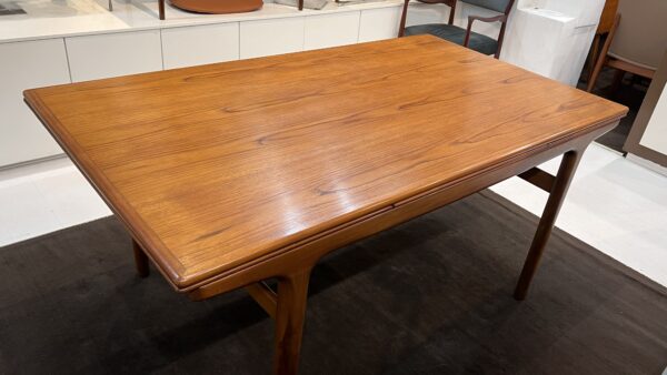 Johannes Andersen Extendable Table - Image 5