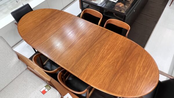 Parker Largest Extendable Dining Table