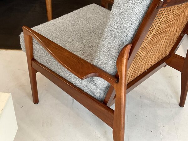 Mid-Century Fler Narvik armchair with rattan back - Image 4