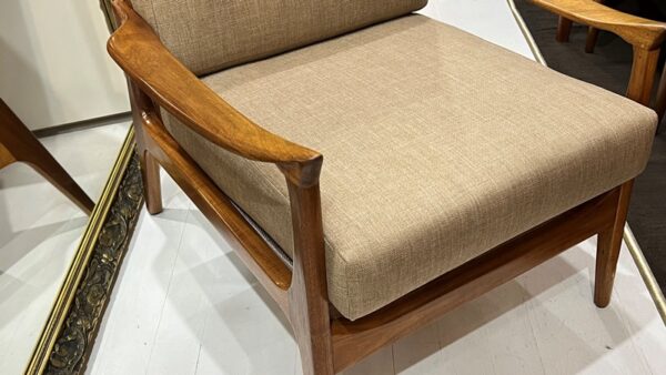 Mid-Century Don Rex armchair Rattan Back - Image 3