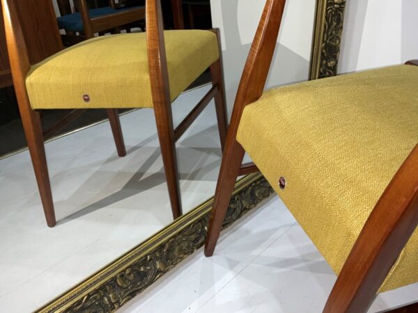 MID-CENTURY T.H. Brown Chairs x4 in Choice of Upholstery - Image 4