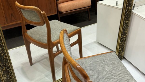DANISH CHAIRS x6 by Johannes Andersen - Image 4