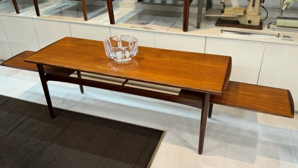 Rare Danish Mid-Century Coffee Table with Twin Extendable magazine shelves - Image 8