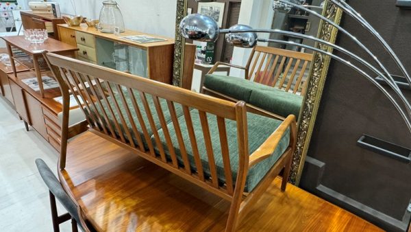 Two-Seater VAN TREIGHT Sofa - Image 4