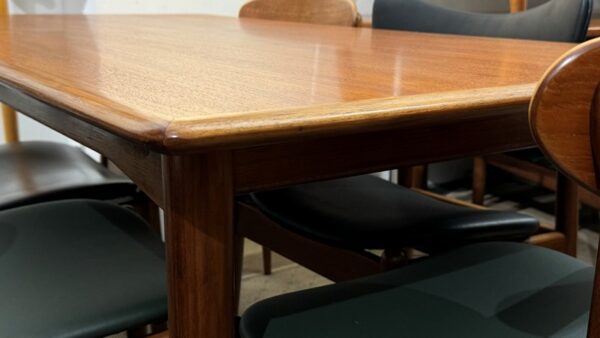 Parker Nordic Dining Table - Image 5