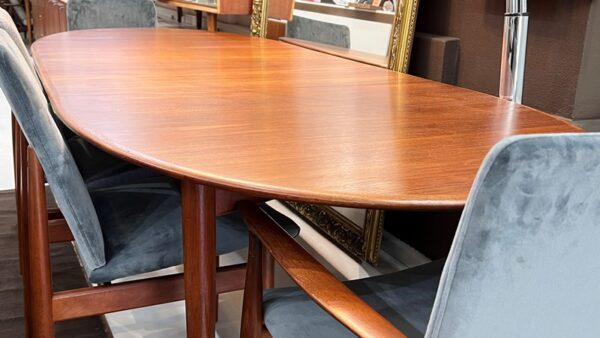 Largest Parker Oval Dining Table - Image 3