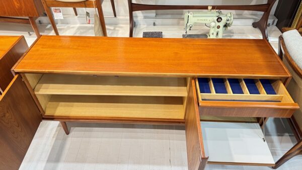 Parker Lip-Handle/BAR Sideboard - Image 3